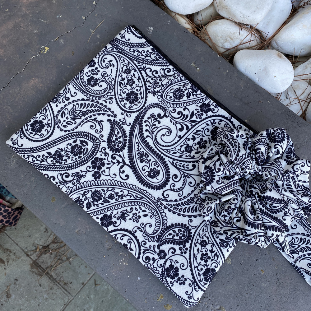 Monochrome Baroque
