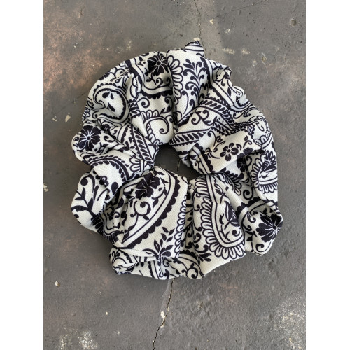 Monochrome Baroque