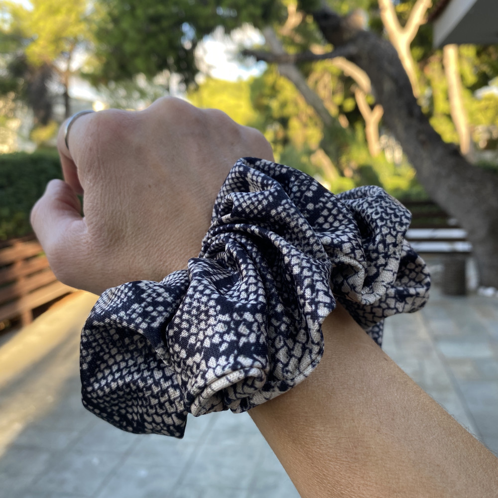 scrunchie snake print χειροποίητο