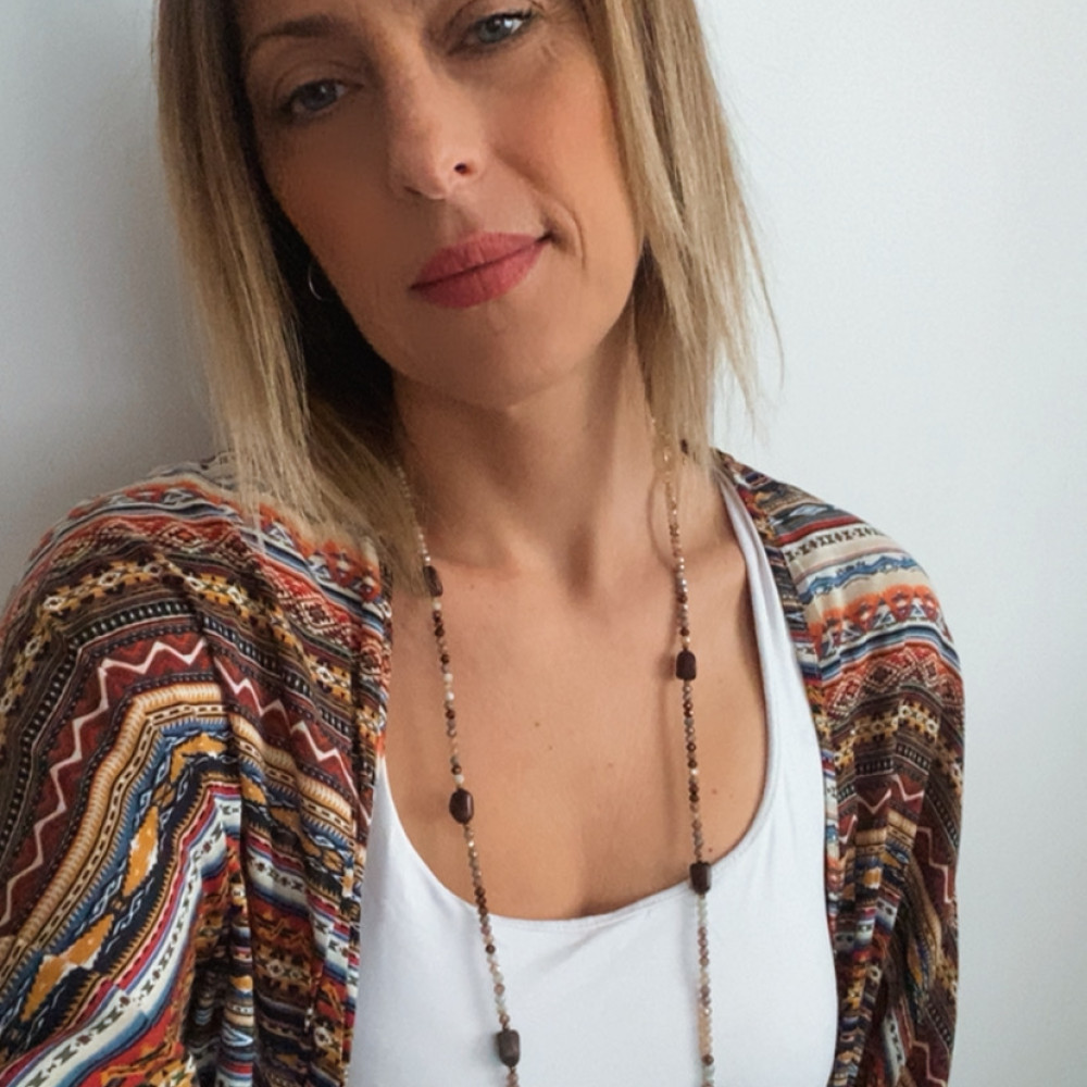 κολιέ autumn harmony με χαολίτη και κρυσταλλάκια σε καφέ και σοκολατί αποχρώσεις