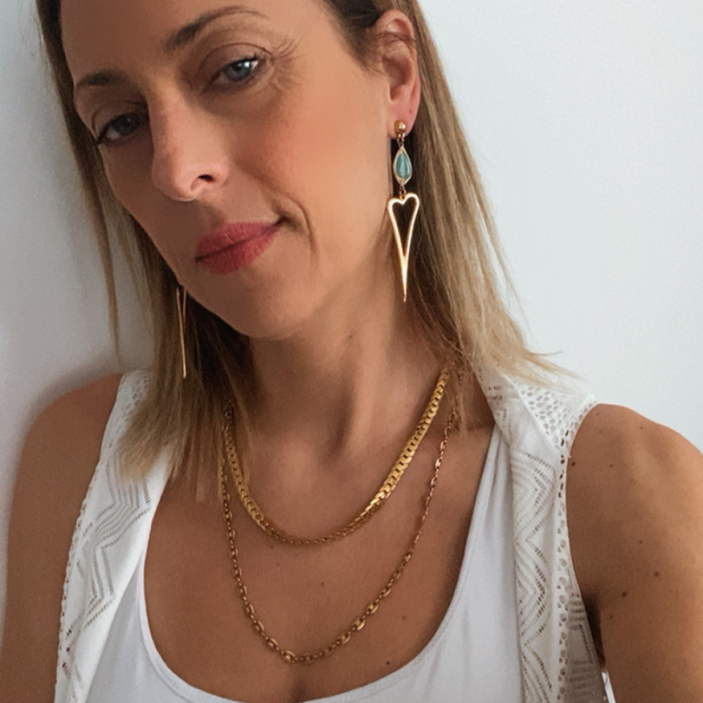 σκουλαρίκια καρδιά με γαλάζιο νεφρίτη και επιχρυσωμένα στοιχεία