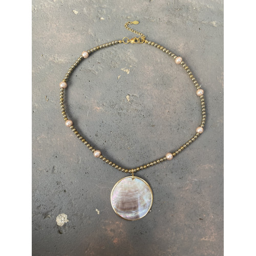 Κολιέ “Sand Glow Shell”