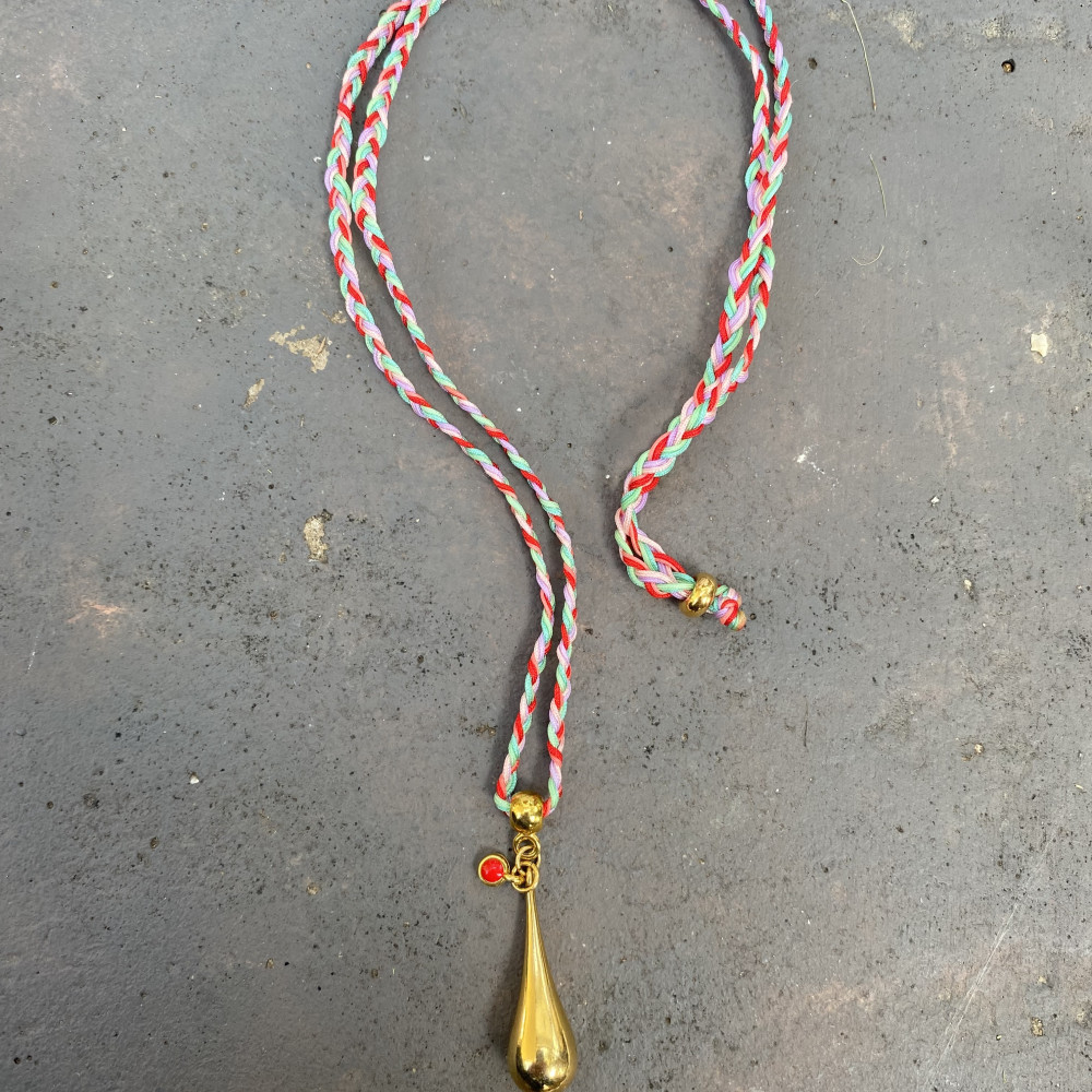 Κολιέ με κόκκινο σμάλτο & στρογγυλά στοιχεία