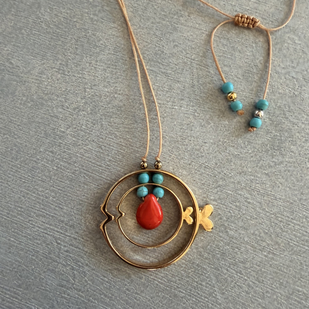 κολιέ ψαράκι με χαολίτη σιέλ και κοραλί στοιχείο