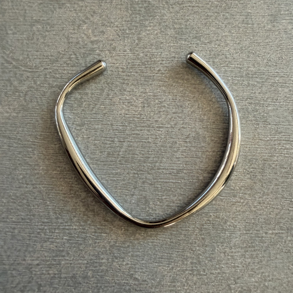 ατσάλινο βραχιόλι cuff ασημί ή χρυσό minimal ανοιχτό σχέδιο ατσάλινο βραχιόλι cuff ασημί ή χρυσό minimal ανοιχτό σχέδιο