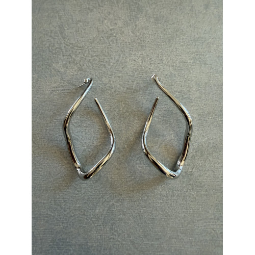 Σκουλαρίκια “Fluid Shape”