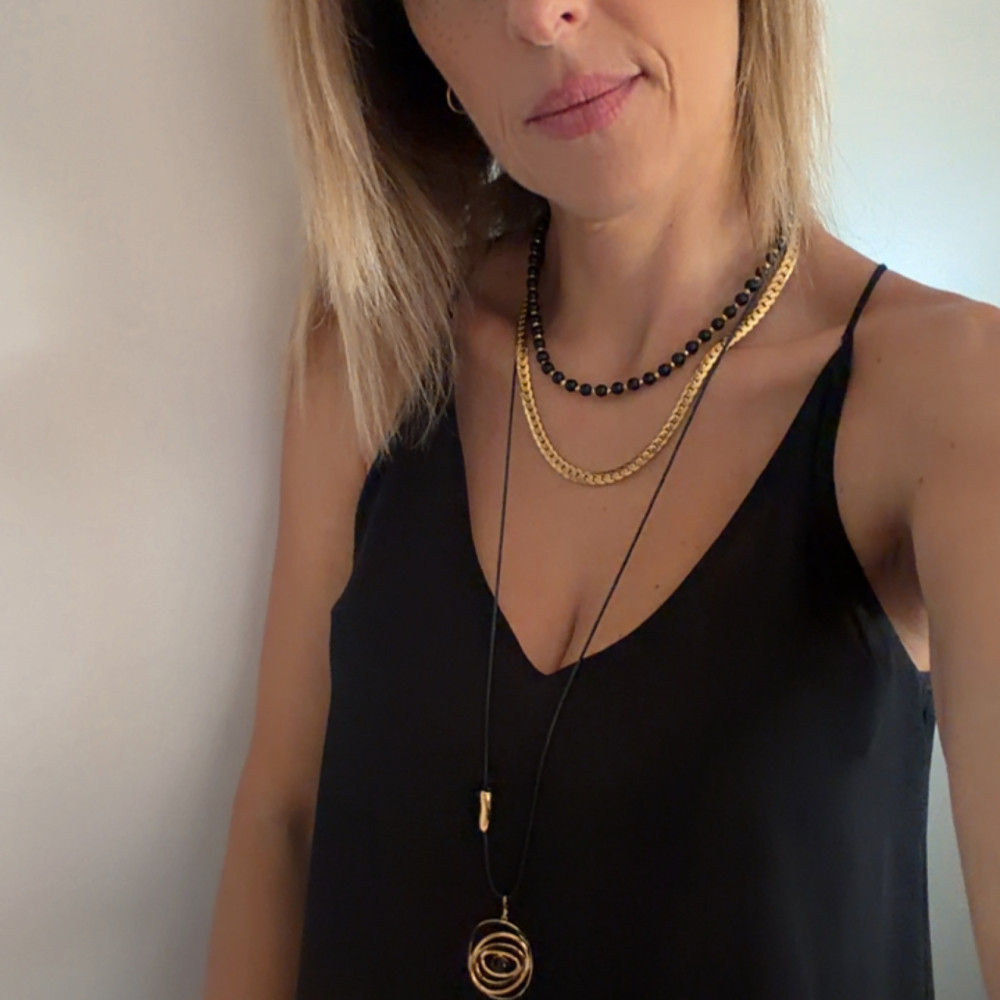Orlena Necklace – Μακρύ κολιέ με ατσάλινο κρεμαστό Orlena μακρύ γυναικείο κολιέ 80 εκ. με ατσάλινο γεωμετρικό κρεμαστό