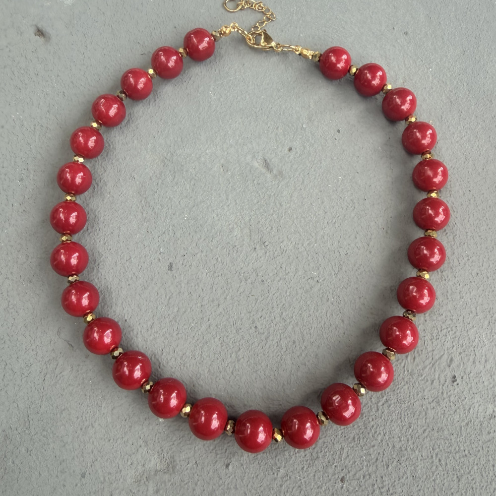 Romy Necklace μπορντό κολιέ με γυάλινες πέρλες