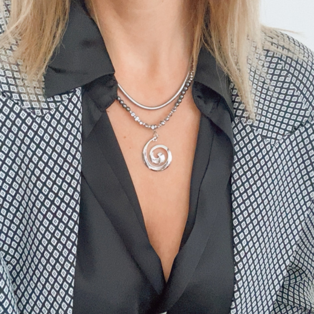 κολιέ silver spiral με ατσάλινη σπείρα και ασημί στοιχεία