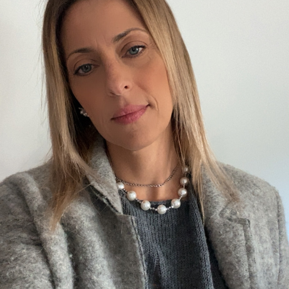 χειροποίητο κολιέ pearl attitude με πέρλες και αιματίτη