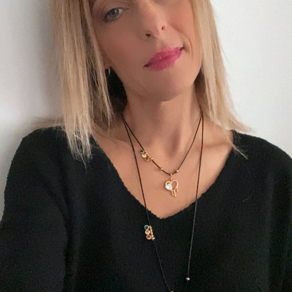 κολιέ love journey με ατσάλινα στοιχεία και μοντέρνο design