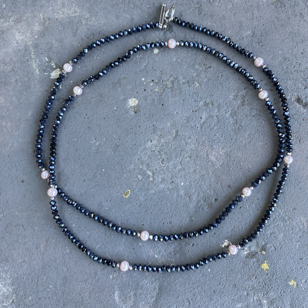 Κολιέ "Midnight Blush" Κολιέ "Midnight Blush"