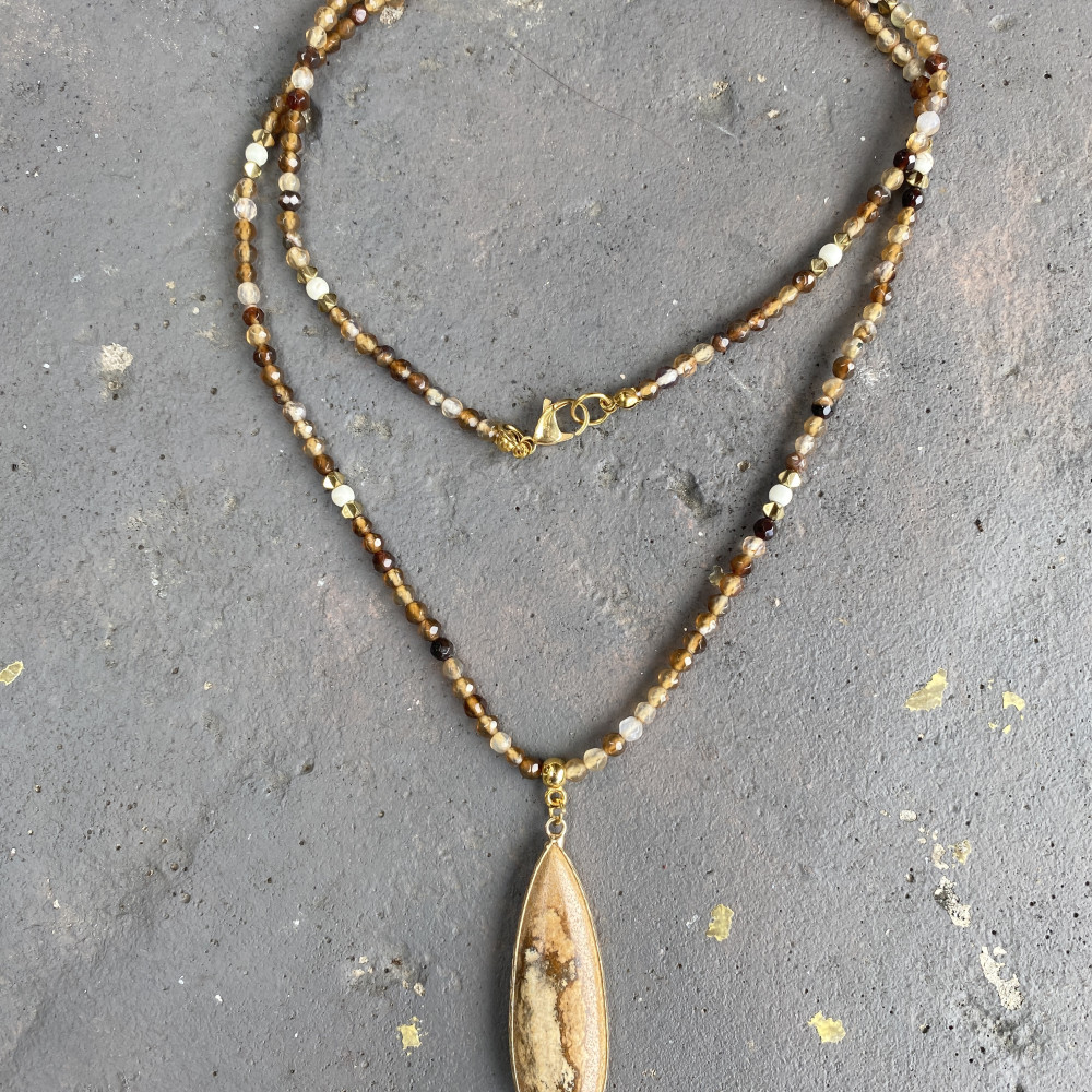 Κολιέ "Desert Drop" Κολιέ "Desert Drop"