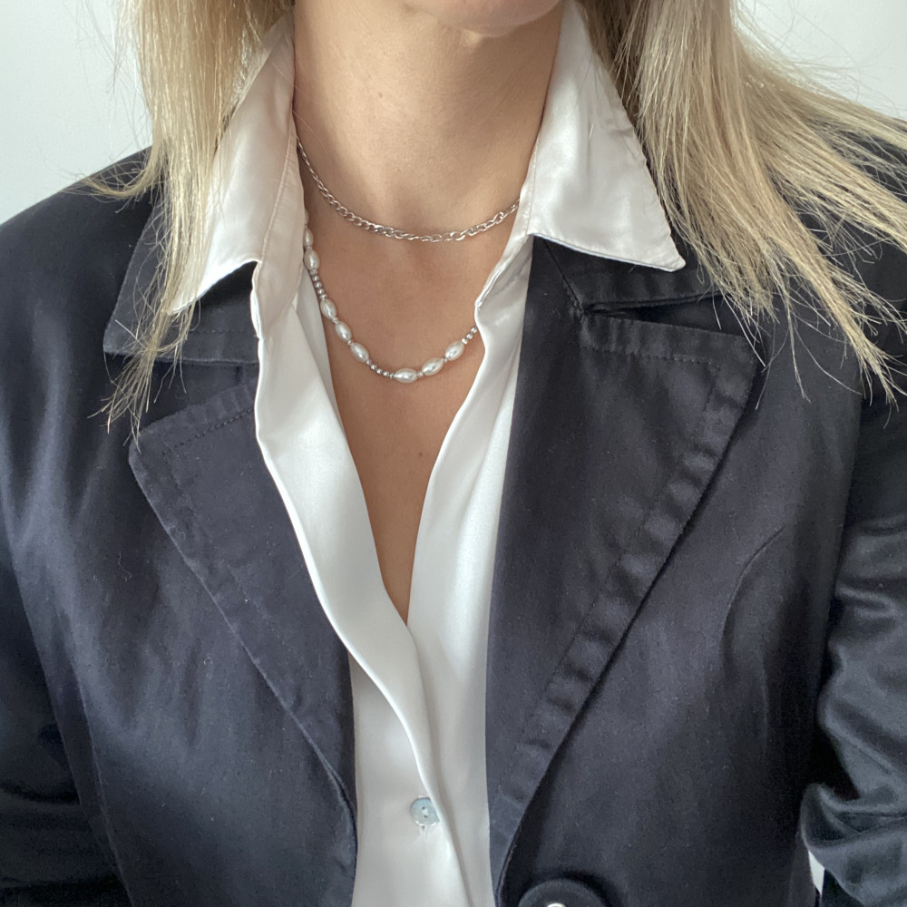 χειροποίητο κολιέ pearl fusion με πέρλες αιματίτη και κρυσταλλάκια