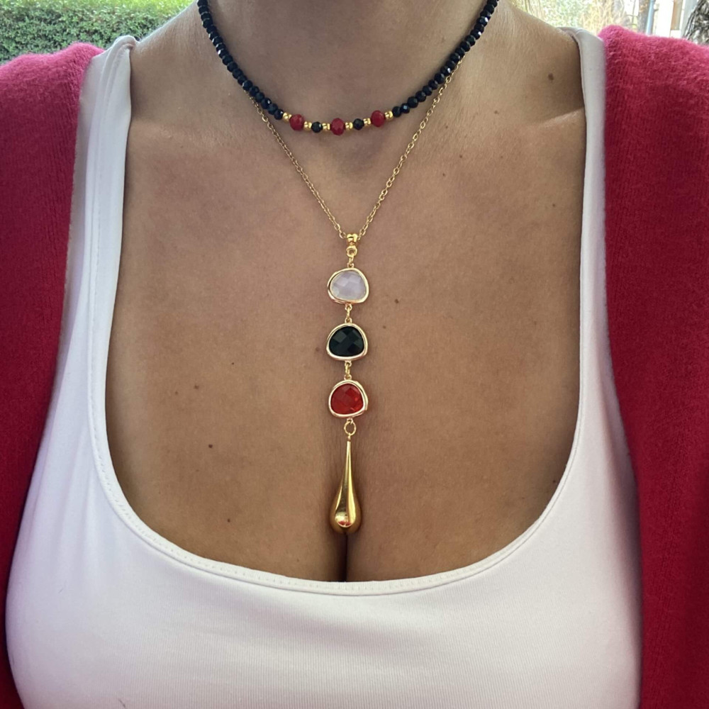 "Chic Red"-κολιέ με μαύρα και κόκκινα κρυσταλλάκια Κολιέ Με Επιχρυσωμένες Μεταλλικές Χάντρες