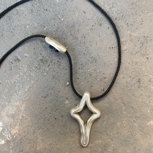 Κολιέ "Silver Cross"