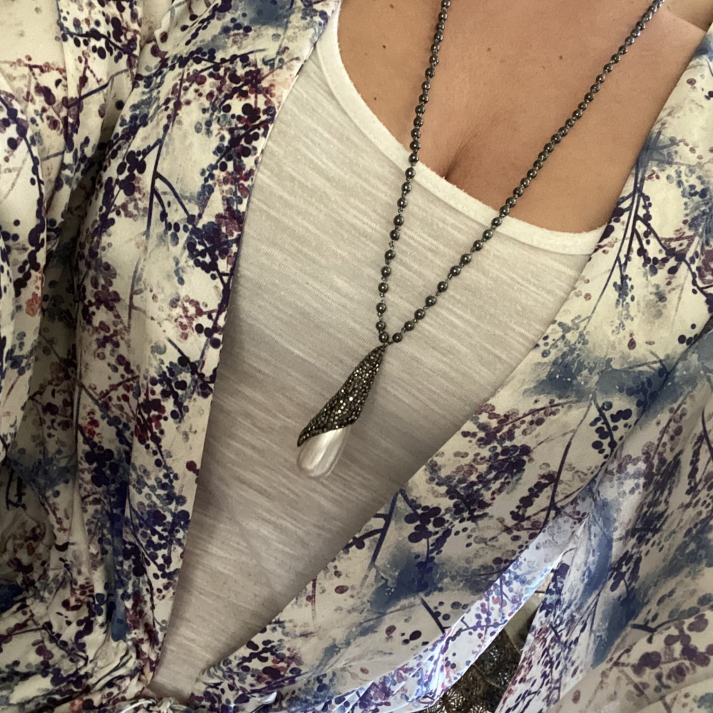 Κολιέ "Teardrops of Elegance" Κολιέ "Teardrops of Elegance"