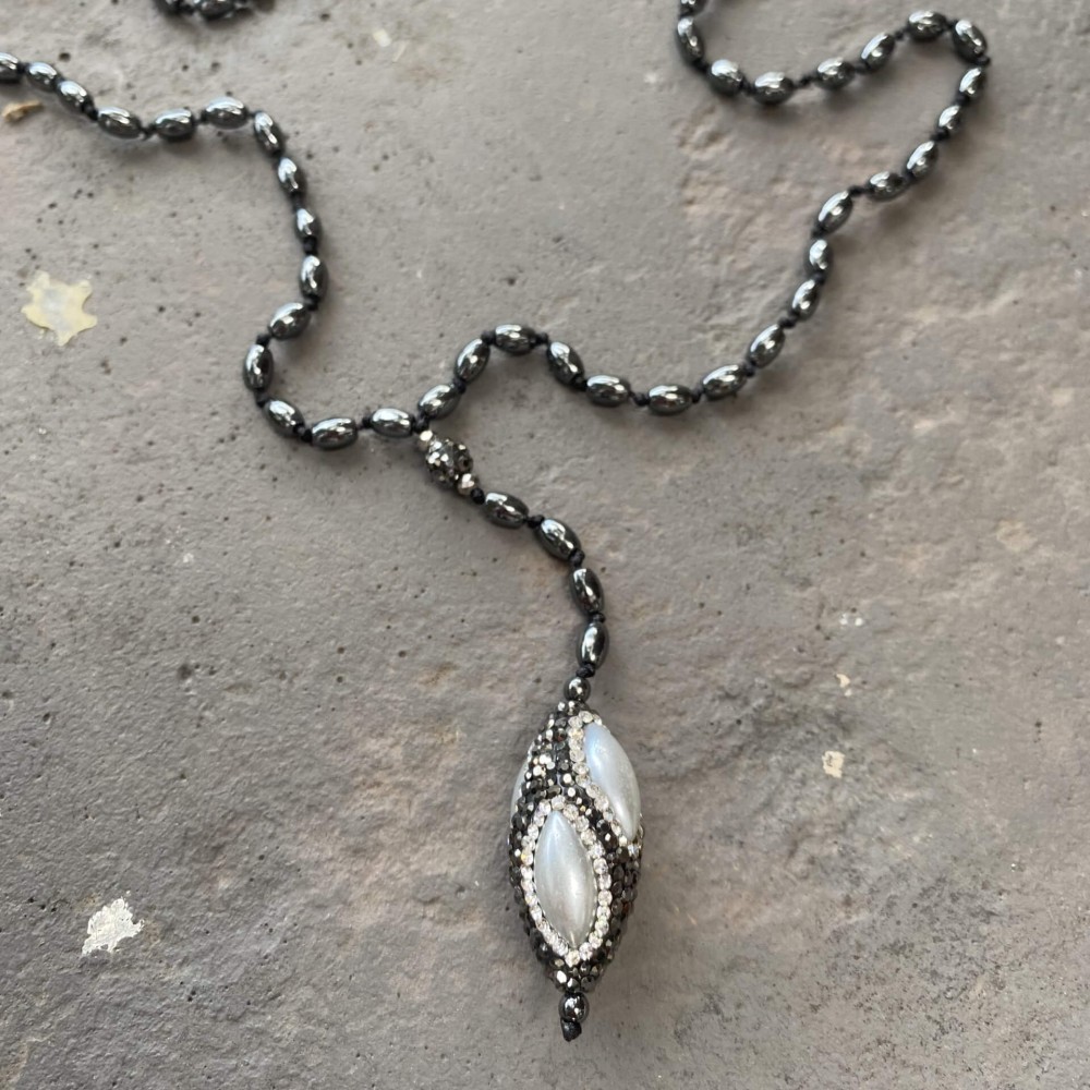 Κολιέ "Midnight Pearl" Κολιέ "Midnight Pearl"