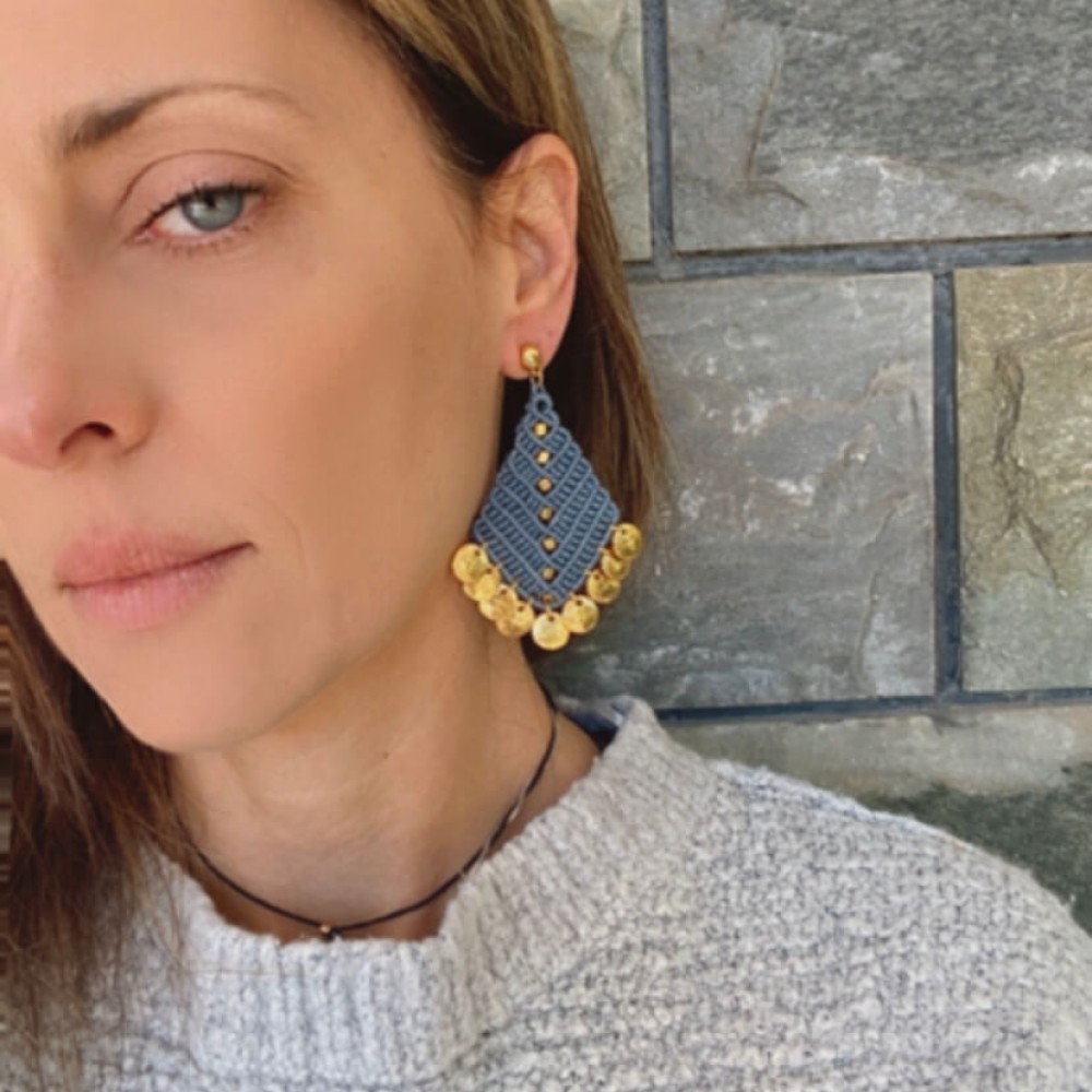 Χειροποίητα σκουλαρίκια "Anthracite & Gold Rhombus" Χειροποίητα σκουλαρίκια "Anthracite & Gold Rhombus"