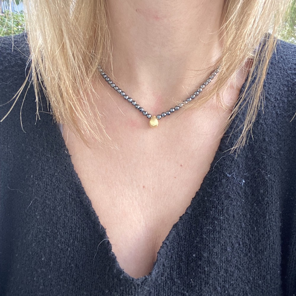 Κολιέ "Gold Drop" Κολιέ "Gold Drop"