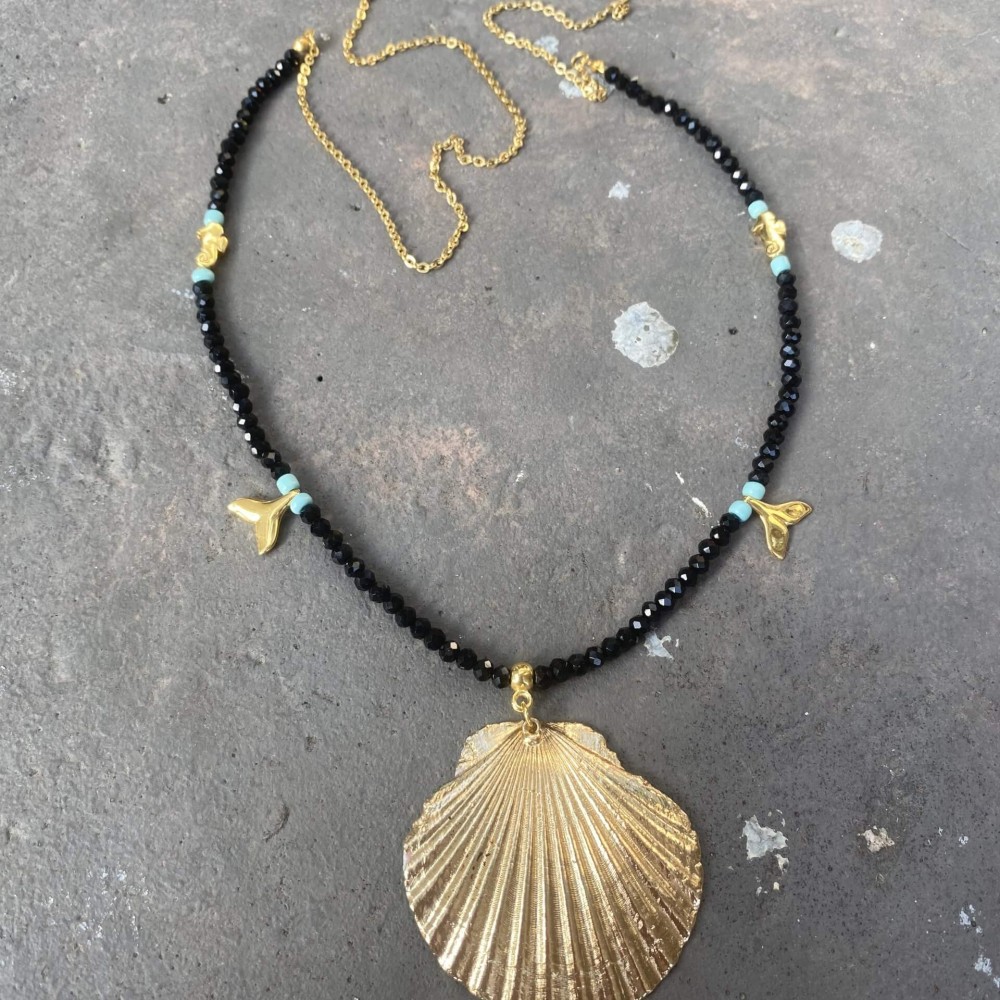 Κολιέ "Golden Seashell Dreams" Κολιέ "Golden Seashell Dreams"