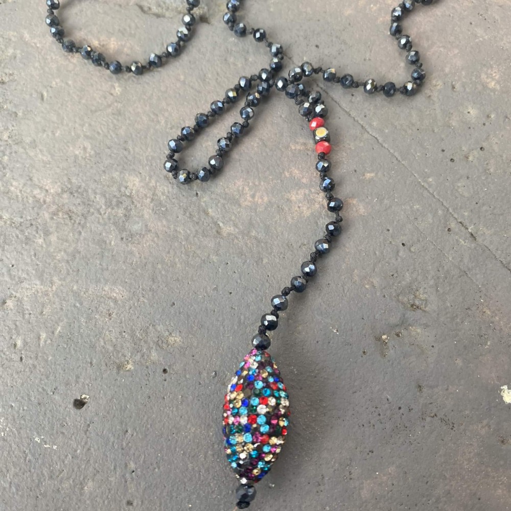 Κολιέ "Midnight Confetti" Κολιέ "Midnight Confetti"