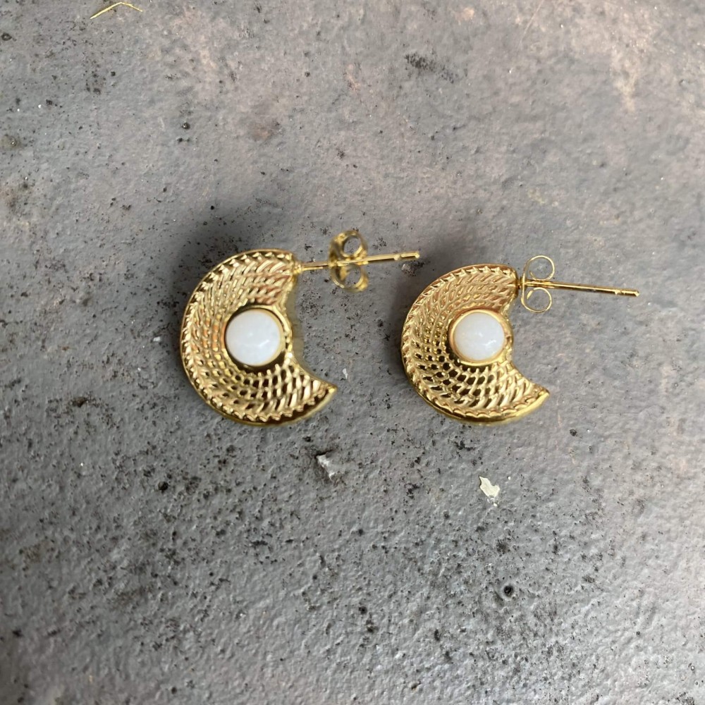 Σκουλαρίκια "Lunar Pearl" Σκουλαρίκια "Lunar Pearl"
